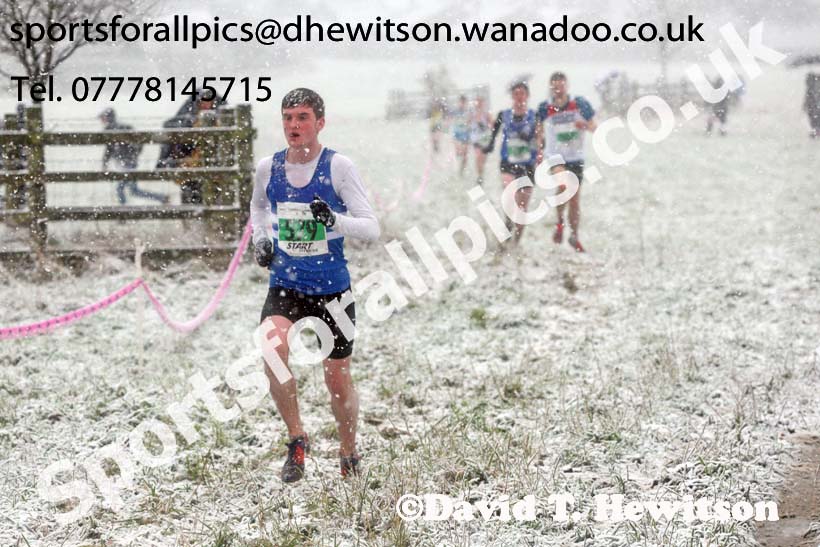 Mens under-20s North Eastern Cross Country, Sedgefield, County Durham. Photo: David T. Hewitson/Sports for All Pics